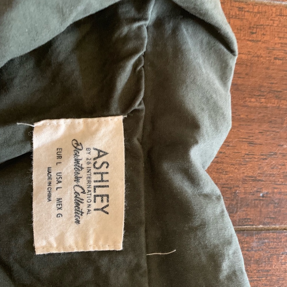 Jacket - Picture 2 of 3